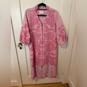 Hyacinth house pink embroidered caftan size small - from Tuckernuck!